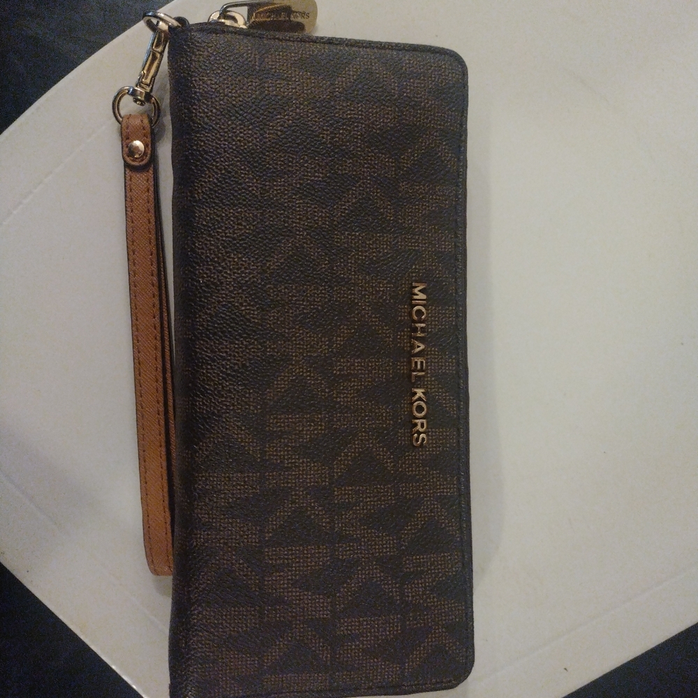 Michael Kors Brown Wristlet Wallet